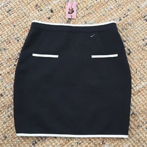 SJ] Brand NEW Stretch Skirt